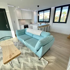  Apartamento Cozy House - Modern, Pool, Parking, Wifi,