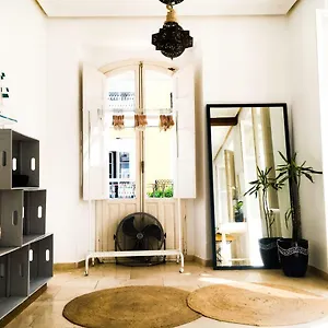  Apartamento 5 Balcones En Casco Antiguo De